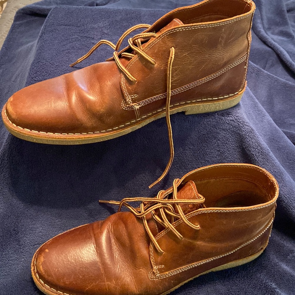 Men Kenneth Cole size 11 uptown tan boots
